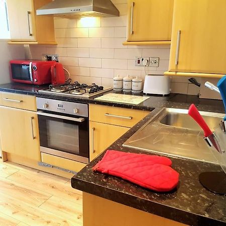 Comfortable Studio Flat Near Central London Bagian luar foto